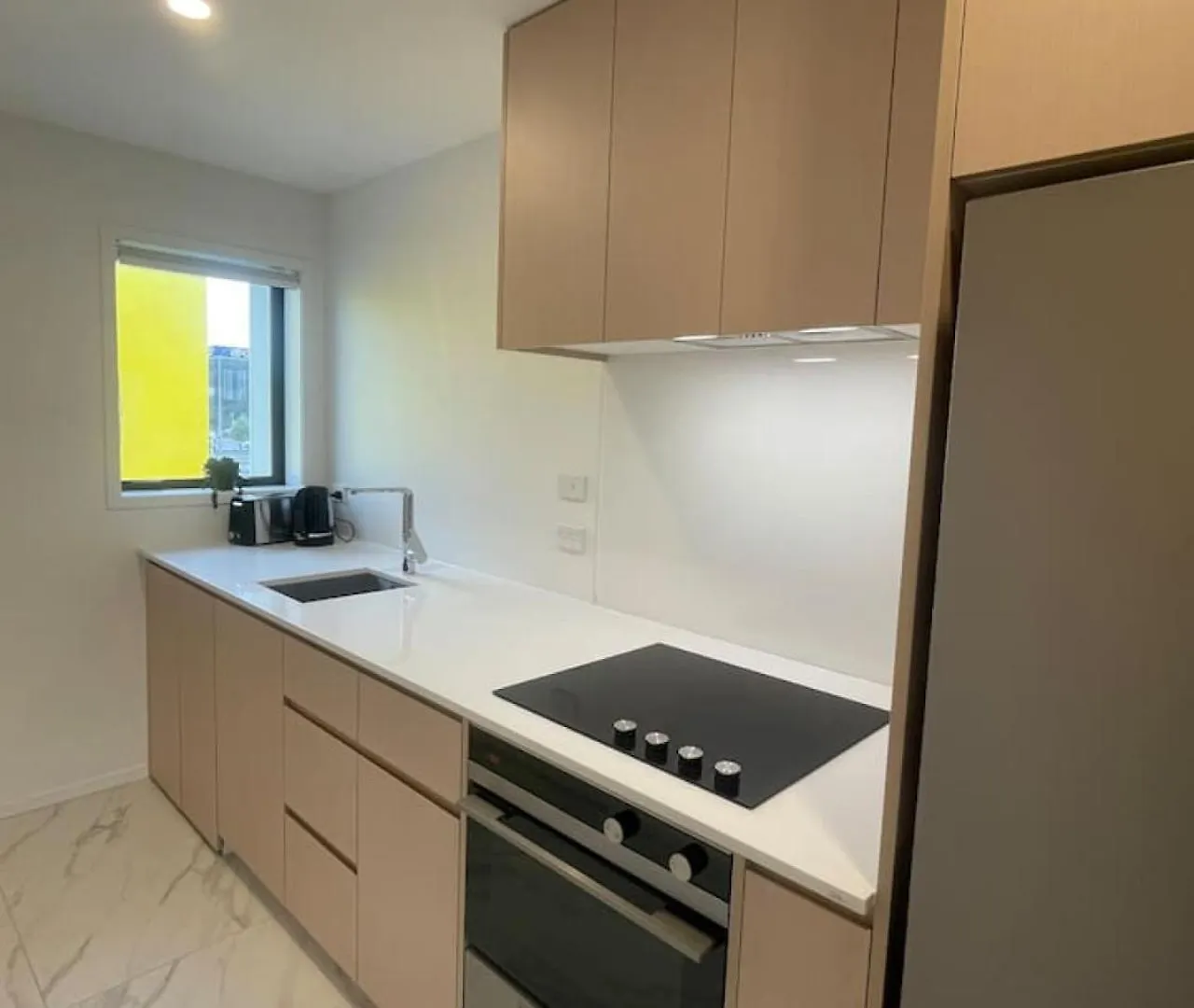 Lovely And Central Studio Christchurch Apartment